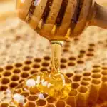Canaan honey dripping for natural eye care Canaan Honey Trick for Eyes