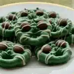 Shamrock Pretzel Treats